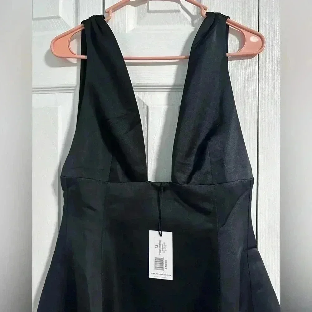 WeWoreWhat V Neck Mini Dress - Picture 7 of 11